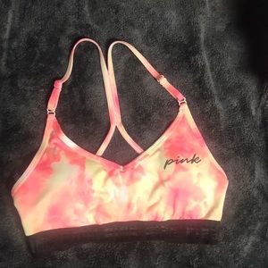 Victoria Secret PINK ultimate lightly lined bra